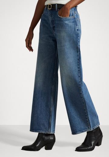 Джинсы бойфренда