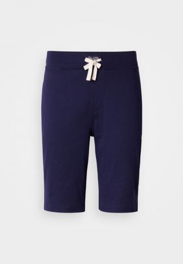 Пижама с шортами