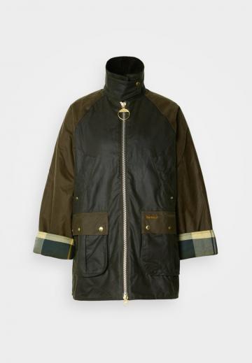 Короткое пальто