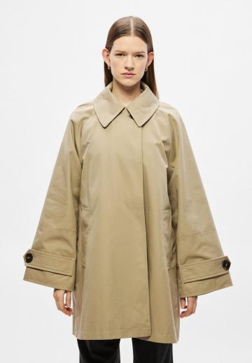 Шерстяное пальто