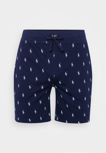 Пижама с шортами