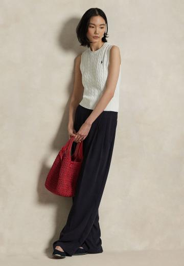 Пуловер без рукавов