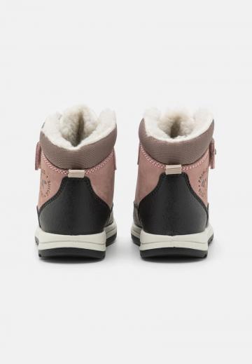 Детская обувь