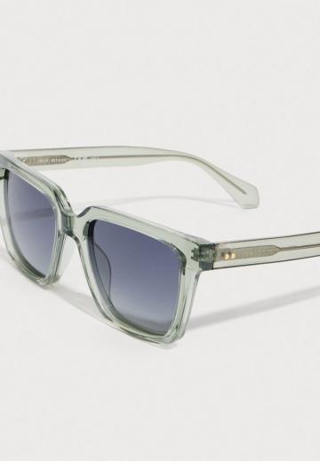 Солнечные очки