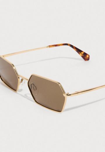 Солнечные очки