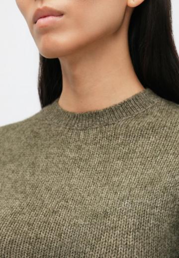 Пуловер с коротким рукавом