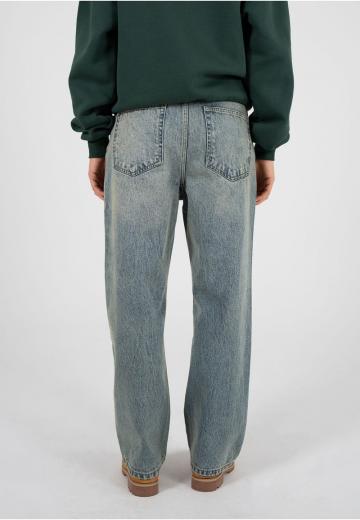 Свободные джинсы