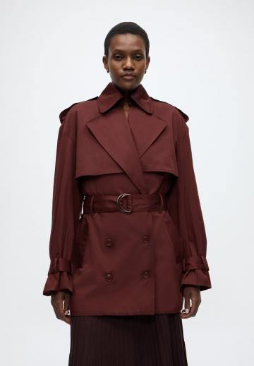 Короткое пальто