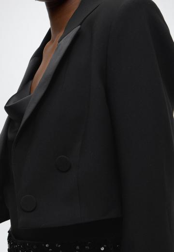 Короткий блейзер