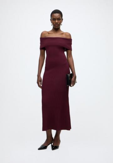 Вязаное платье