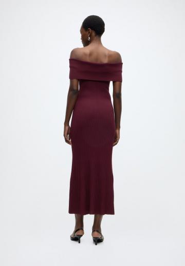 Вязаное платье