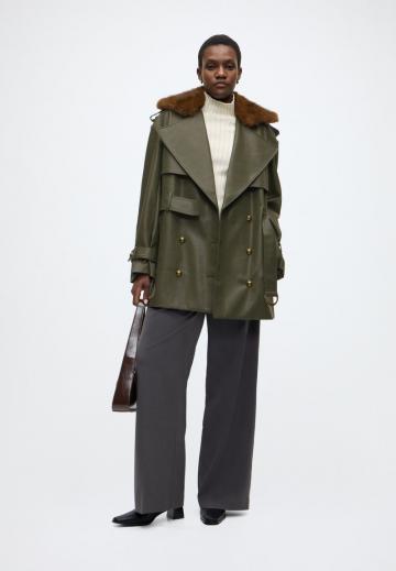 Пальто из искусственной кожи