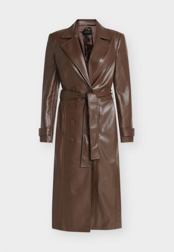 Пальто из искусственной кожи