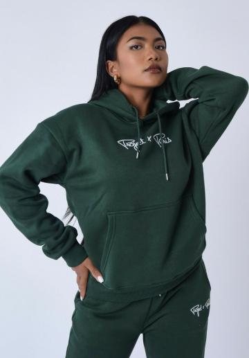 Пуловер с капюшоном