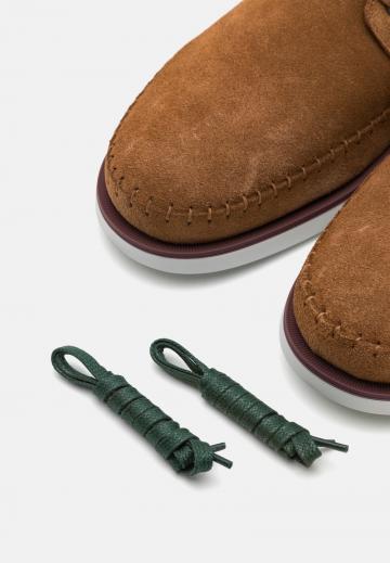 Ботинки на шнуровке