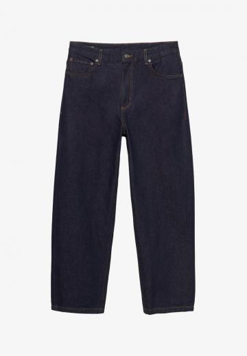 Свободные джинсы