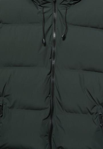 Зимняя куртка