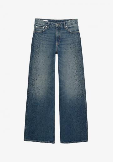 Свободные джинсы