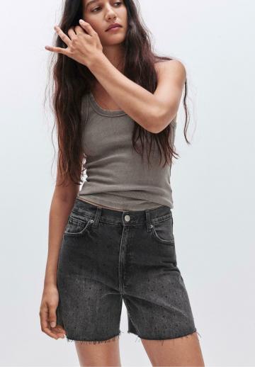 Джинсовые шорты