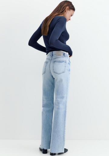 Прямые джинсы
