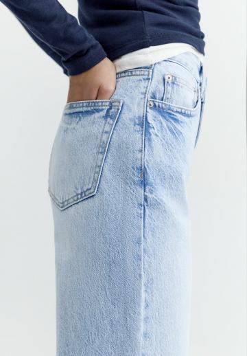 Прямые джинсы