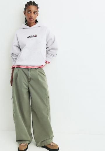 Пуловер с капюшоном