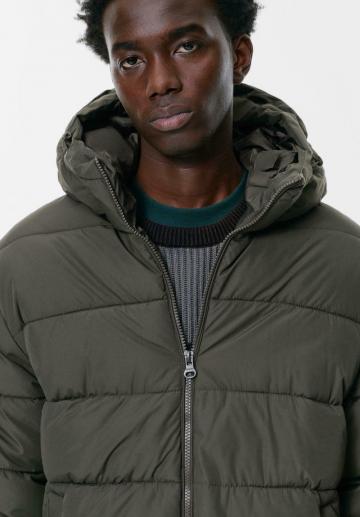 Зимняя куртка