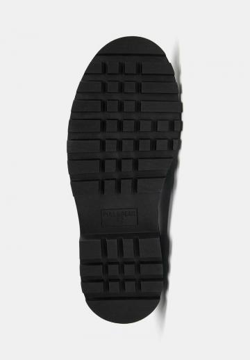 Ботинки на шнуровке