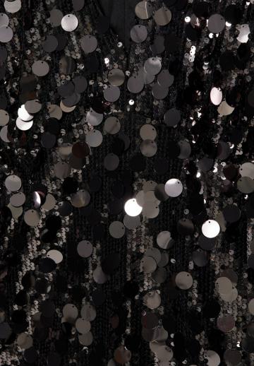 Короткое платье