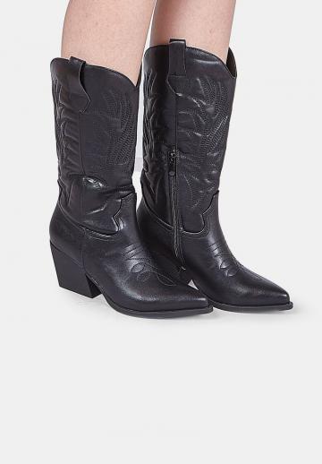 Ковбойские сапоги