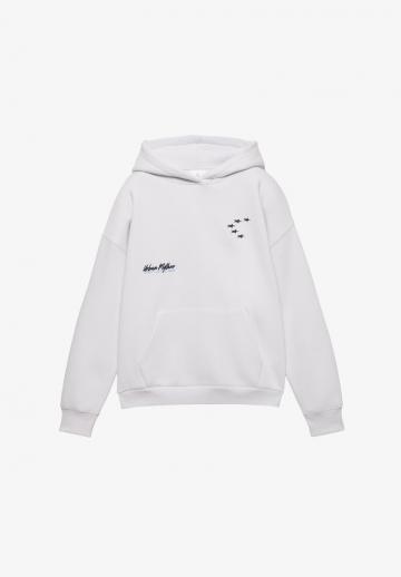 Пуловер с капюшоном