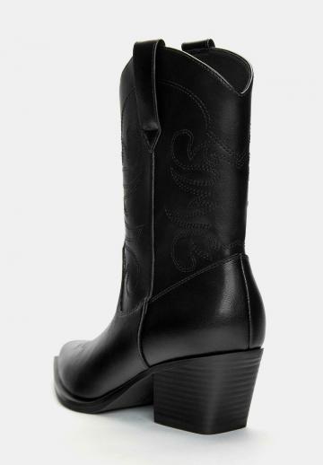 Ковбойские сапоги