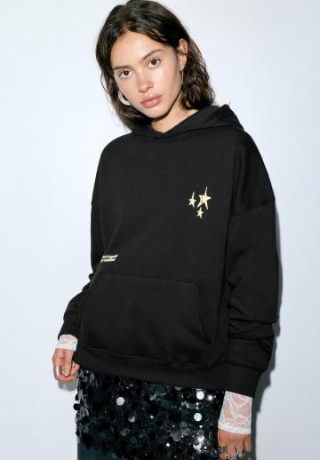 Пуловер с капюшоном