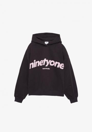 Пуловер с капюшоном