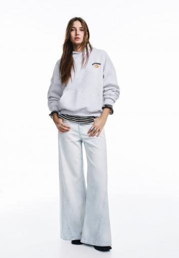 Пуловер с капюшоном