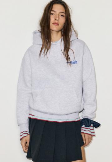 Пуловер с капюшоном