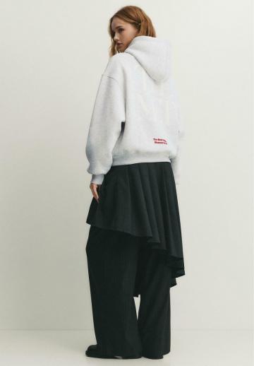 Пуловер с капюшоном