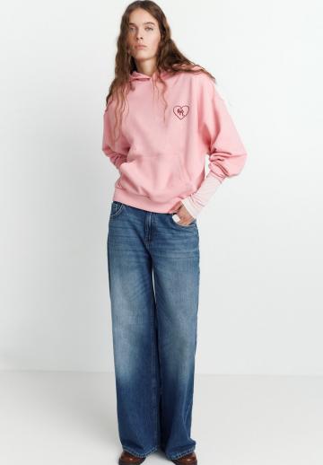 Пуловер с капюшоном