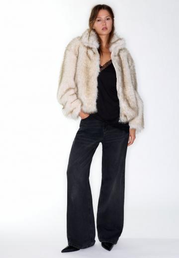 Зимняя куртка