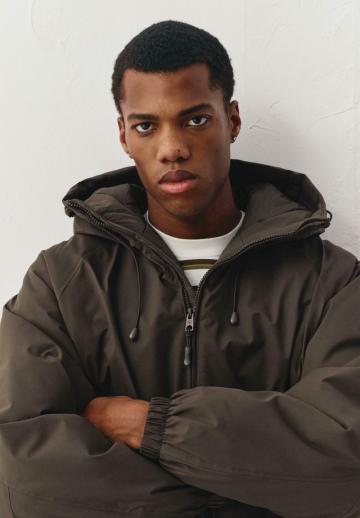 Зимняя куртка