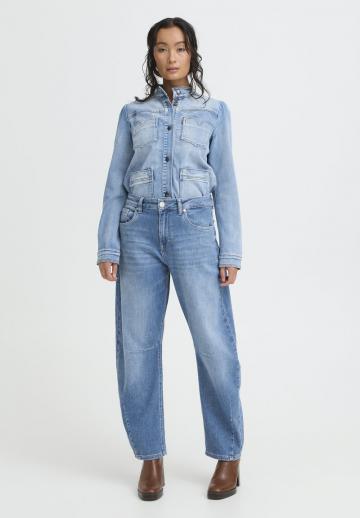 Свободные джинсы