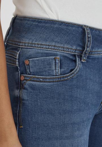 Джинсы