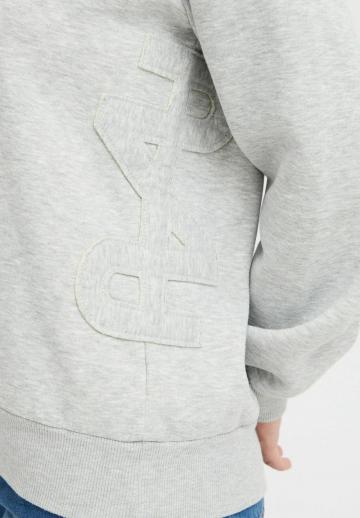 Пуловер с капюшоном