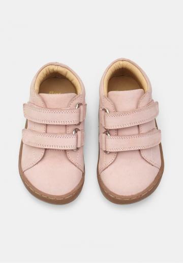 Детская обувь