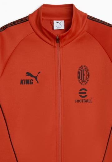 Спортивная куртка