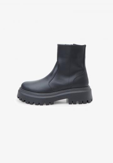 Полусапожки