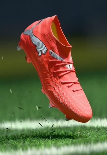 Футбольные бутсы