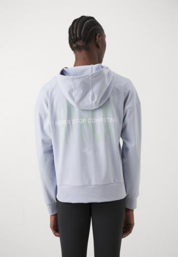 Спортивная толстовка