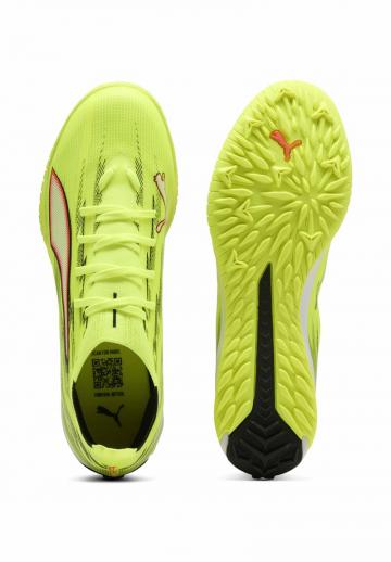 Футбольные бутсы