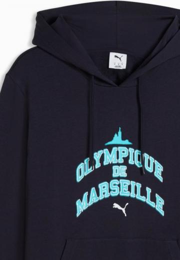 Спортивная кофта